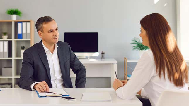 Image for article titled Things You Should Never Say To Someone Who Makes Less Money Than You