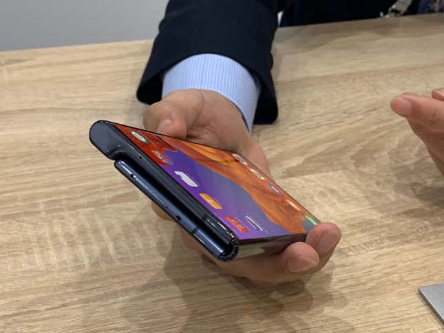 Image for article titled The Huawei’s ludicrously expensive Mate X makes the case for the foldable phone