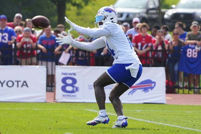 Jul 26, 2023; Rochester, NY, USA;  Buffalo Bills wide receiver Stefon Diggs (14) makes a catch during training camp at St. John Fisher College.