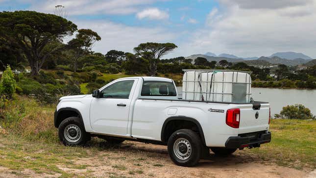 Image for article titled Ford Still Makes A Single Cab Ranger, But It&#39;s Called The Volkswagen Amarok