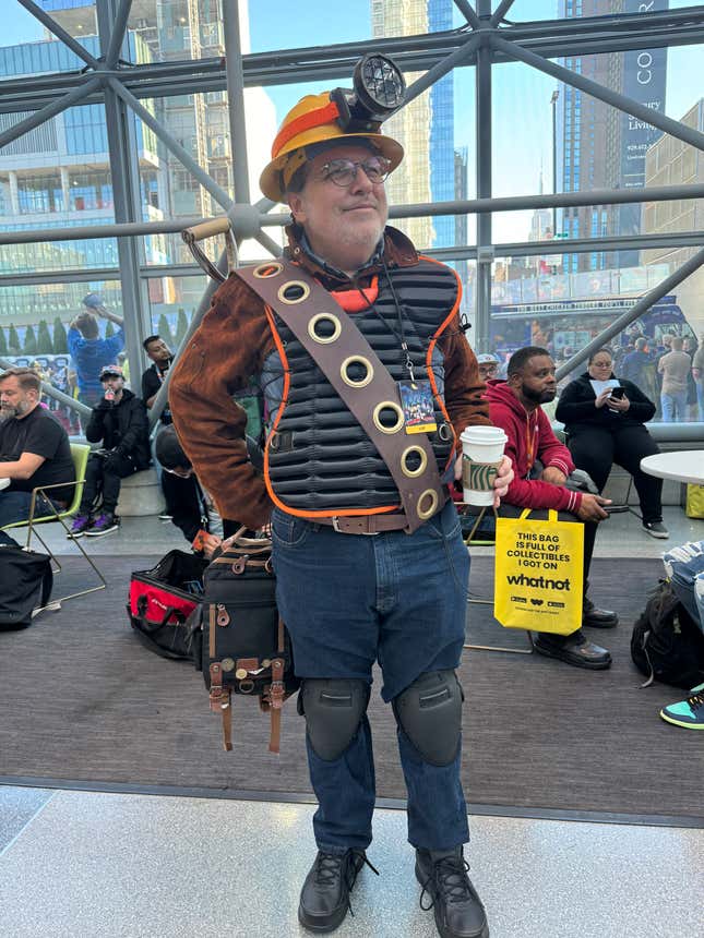 Image for article ،led The Most Spectacular Cosplay of New York Comic-Con, Day 3