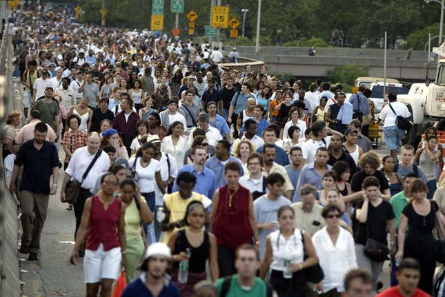 Image for article titled What New York looked like without electricity in 2003