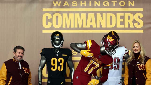 Image for article titled Washington Commanders Primed To Sign Free Agents After Receiving $30 Billion From Defense Budget