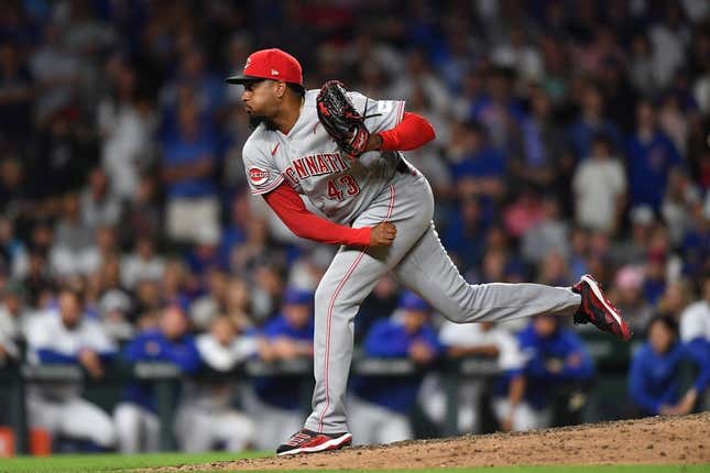 Jul 31, 2023; Chicago, Illinois, USA; Cincinnati Reds relief pitcher Alexis Diaz (43) pitches during the ninth inning against the Chicago Cubs at Wrigley Field.