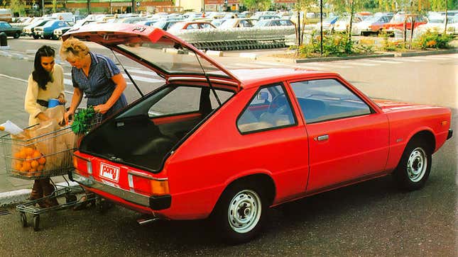 A photo of people loading shopping into a Hyundai Pony hatchback car. 
