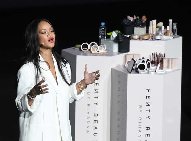 SEOUL, SOUTH KOREA - SEPTEMBER 17: Rihanna attends the launch of her new brand ‘Fenty Beauty’ at Lotte Cinema World Tower on September 17, 2019 in Seoul, South Korea.Photo: The Chosunilbo JNS/Imazins (Getty Images)