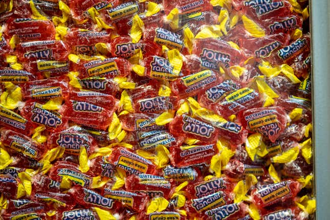 Image for article titled Trick or Treat: The Best Halloween Candy, Ranked