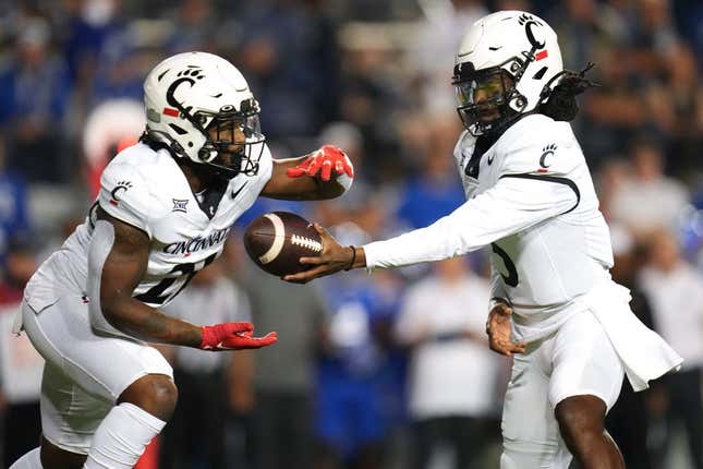 BYU Cougars vs. Cincinnati Bearcats: How to watch college football