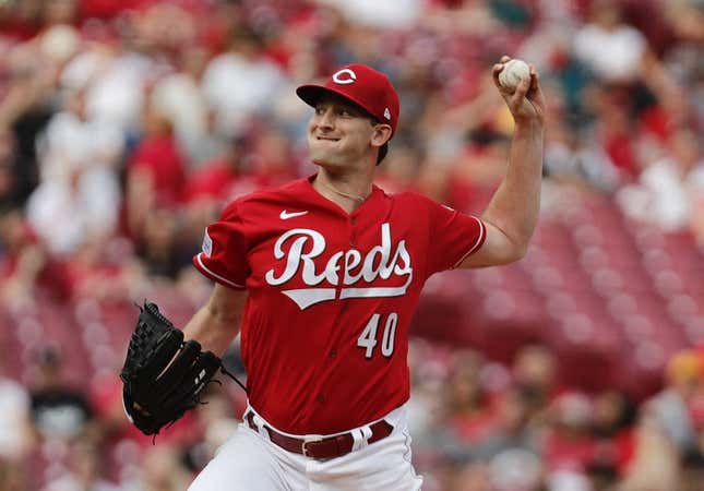 May 6, 2023; Cincinnati, Ohio, USA; Cincinnati Reds starting pitcher Nick Lodolo (40) throws against the Chicago White Sox during the first inning at Great American Ball Park.