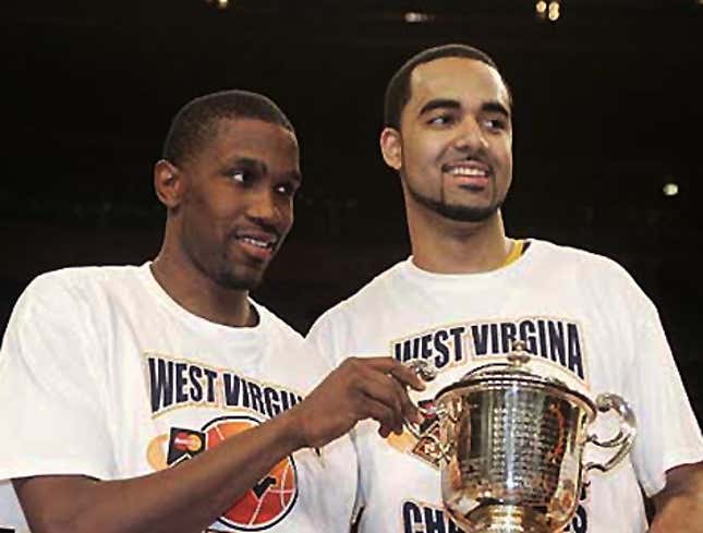 Image for article titled Nation&#39;s 65th-Best College Basketball Team Also Given Trophy