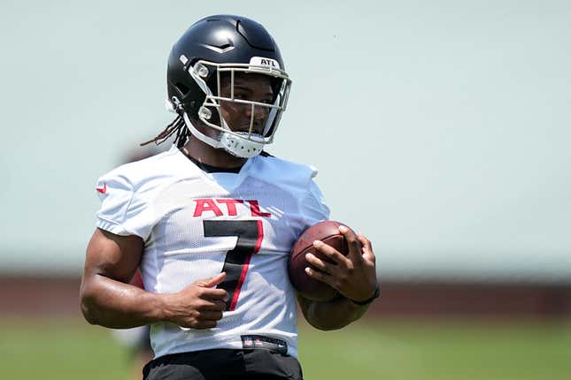 Falcons 2023 training camp preview: quarterback, running back