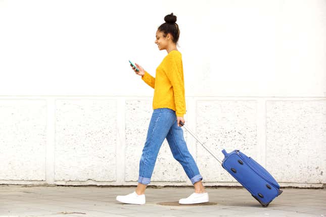 Image for article titled How Not To Be An Asshole Tourist That Everyone Hates