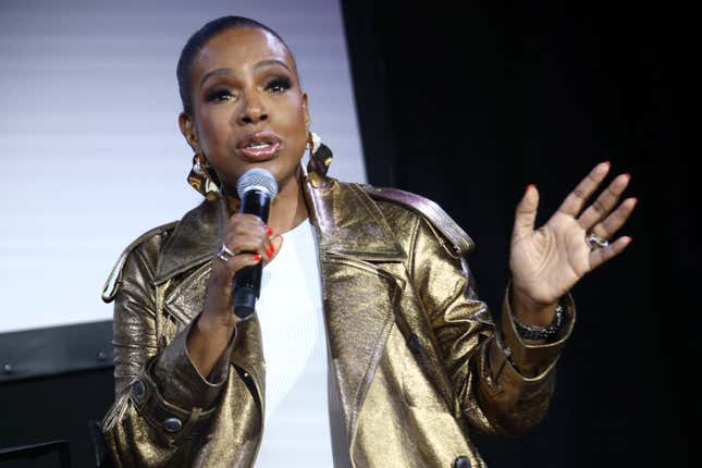Image for article titled Sheryl Lee Ralph Raises Her Voice for HIV/AIDS Awareness