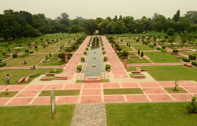 The central axis in 2013.
