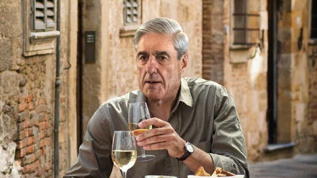 Image for article titled Robert Mueller Dreading Returning From 2-Month European Vacation To Start Russia Investigation