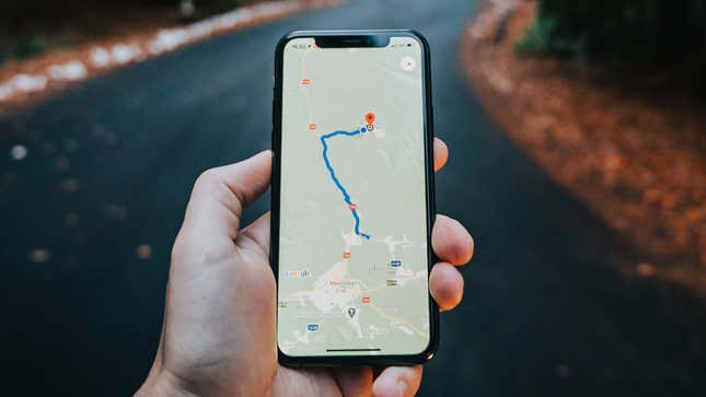 Image for article titled How to Download Maps on Your Phone to Travel Offline