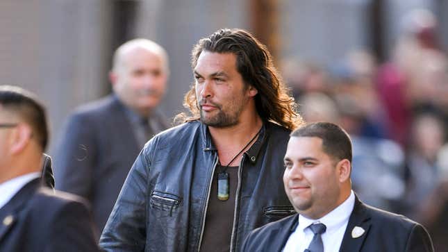 Image for article titled Jason Momoa Brings In Scene Double For Challenging Facial Expression