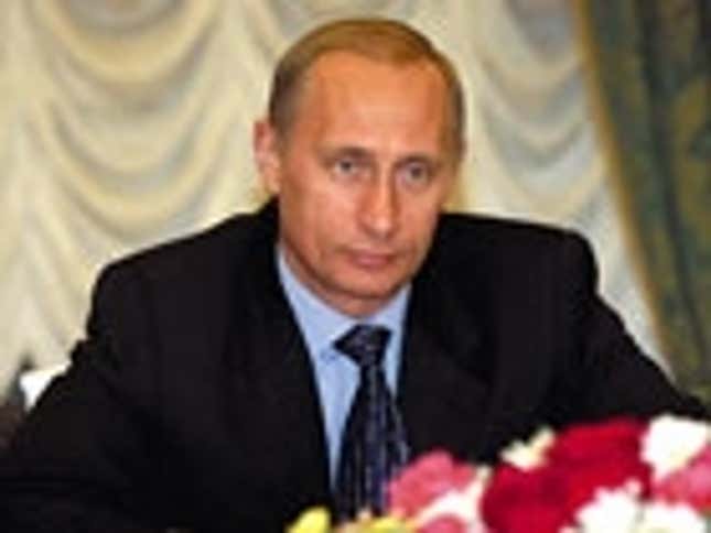 Image for article titled Putin Will Try The, How You Say, Fried Chicken
