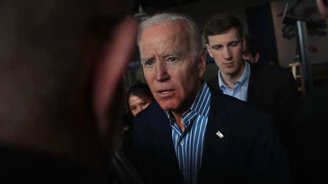 Image for article titled Biden Asks Advisors How Much Longer He Has To Pretend To Be Confused And Doddering To Avoid Criticism