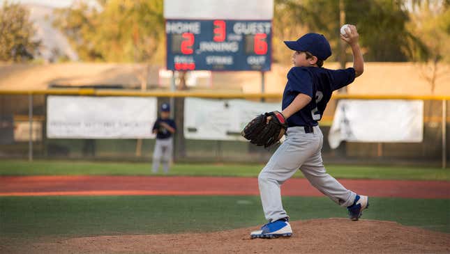 Image for article titled Report: Little League Pitchers Could Avoid Overtaxing Their Arms By, You Know, Getting Somebody Out