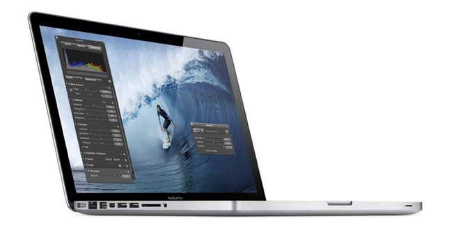 Image for article titled This Older, Refurbished MacBook Pro Is $300 Right Now