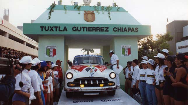 Image for article titled Mexico&#39;s Modern Carrera Panamericana Race Is a Family Affair