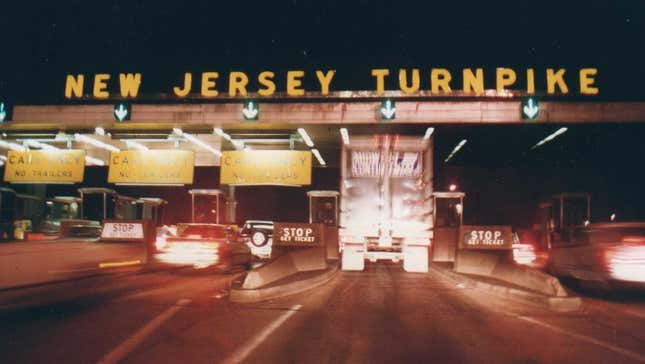 Image for article titled The New Jersey Turnpike Is The Greatest Road In The U.S.