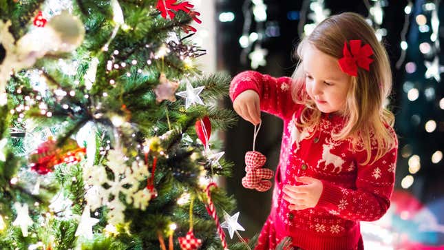 Image for article titled You Should Start This Ornament Tradition With Your Kids
