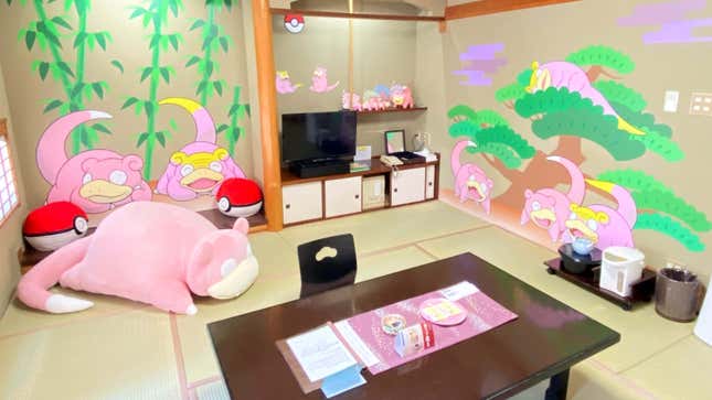 A Japanese style hotel room filled with Slowpoke stuff. 