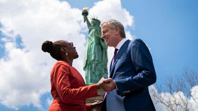 Image for article titled Bill de Blasio, Chirlane McCray Are Uncoupling in an Extremely Brooklyn Way