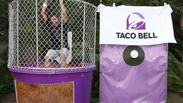 Image for article titled Taco Bell Introduces New Cheesy Beef Dunk Tank