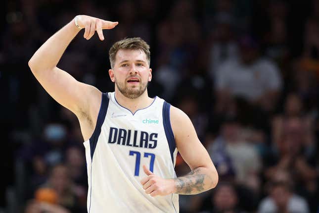 Grizzlies Star Recalls 2018 Draft: Mavs' Luka Doncic 'Was Like a Myth', DFW Pro Sports