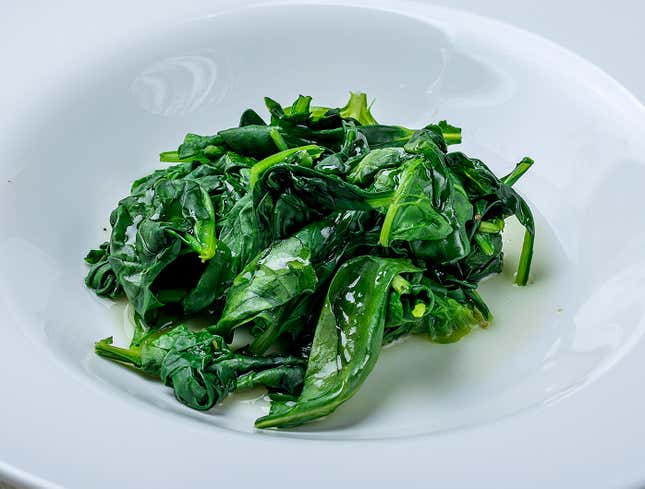 Image for article titled Nation’s 56,000 Acres Of Spinach Crops Cooked Down To Single Half-Cup Serving