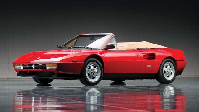 A photo of a convertible Ferrari Mondial T. 
