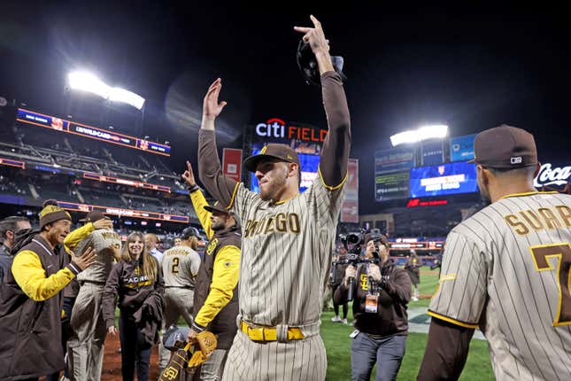 San Diego Padres beat NY Mets, to face LA Dodgers in NLDS