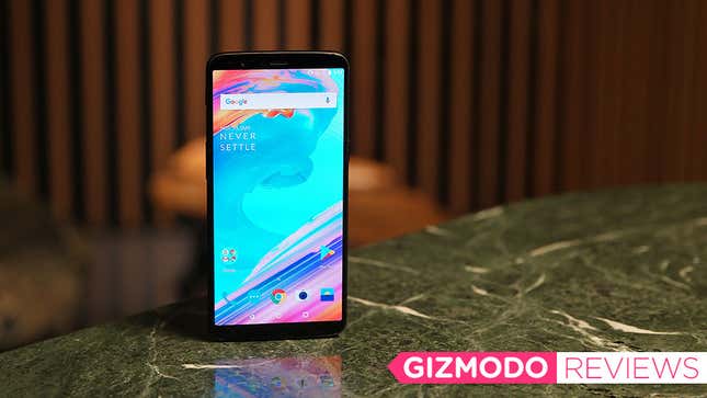 The OnePlus 5T Is a Very Damn Good Phone for a Reasonable Price