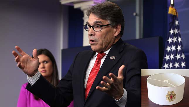 Image for article titled Rick Perry Apologizes For Trying To Outdo Fellow Cabinet Members By Using $72 Million Of Taxpayer Funds On Lampshade