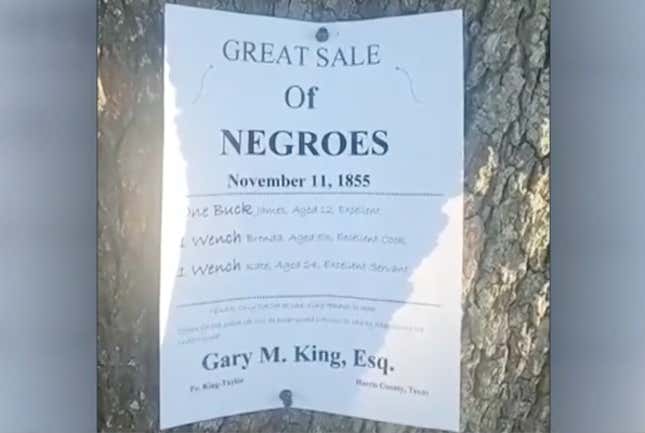 Image for article titled Black Couple’s Morning Walk Interrupted by “Negroes for Sale” Sign