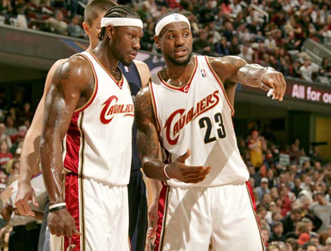 Image for article titled LeBron James To New Teammate Ben Wallace: &#39;…Dad?&#39;