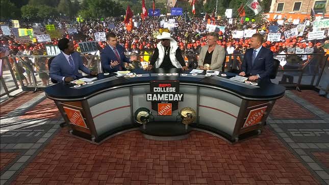 ESPN's College GameDay and FOX's Big Noon Kickoff head to Colorado