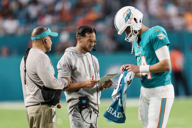 2023 Fantasy Football Rankings: Quarterbacks