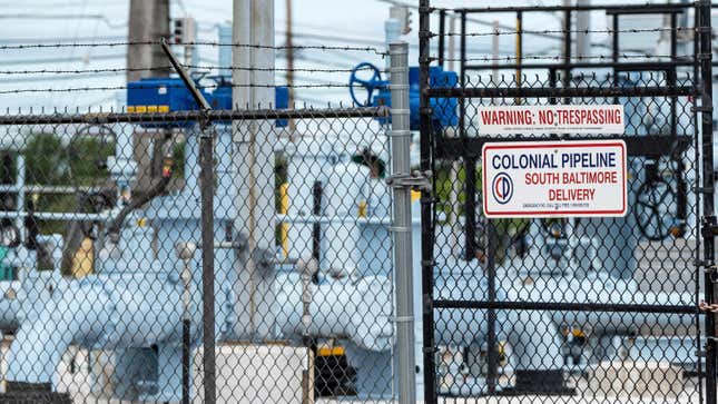 Image for article titled Colonial Pipeline Reportedly Paid Hackers $5 Million for Decryption Key That Wasn&#39;t Very Useful