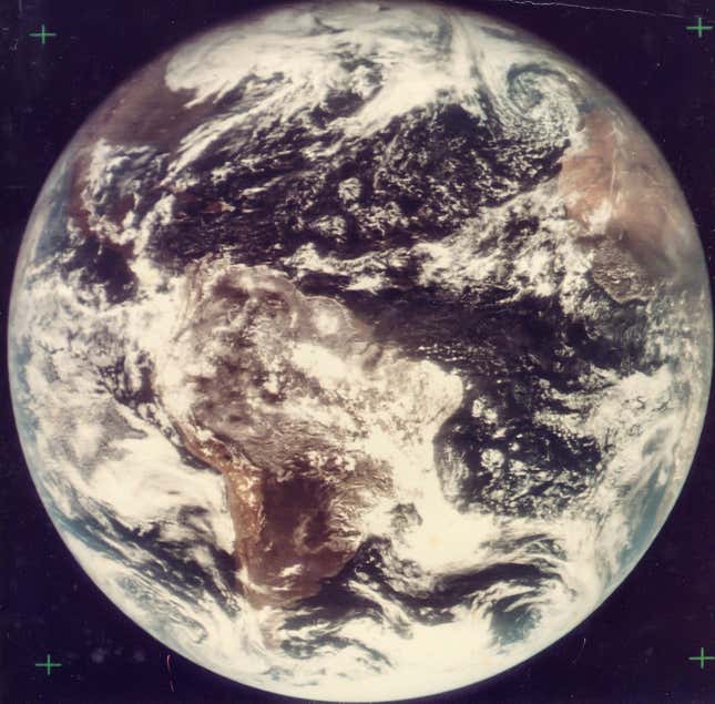 Image for article titled NASA is auctioning off the first space selfie and a trove of other incredible photos