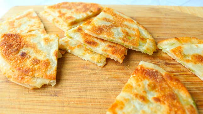 Image for article titled You Should Make Scallion Pancakes With Dumpling Wrappers