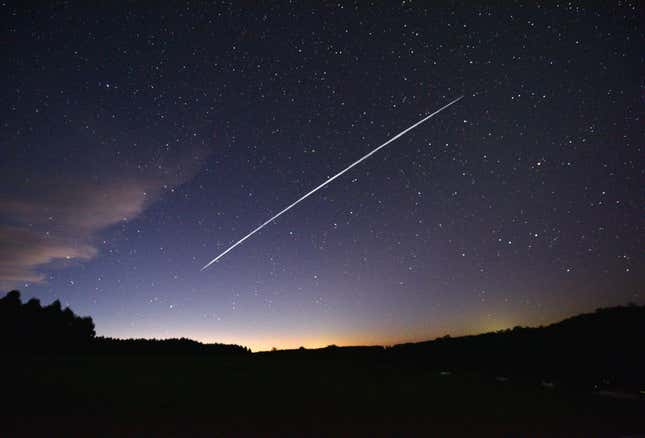 Imagen para el artículo titulado China denuncia ante la ONU que su estación espacial ha tenido que esquivar dos satélites de SpaceX