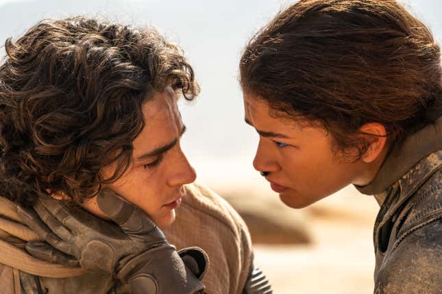 Timothée Chalamet and Zendaya in Dune