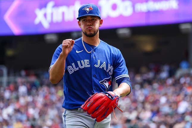 Toronto Blue Jays hit three homers, Jose Berrios has career-high