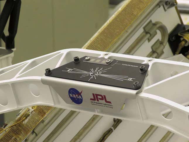Imagen para el artículo titulado Los cinco huevos de Pascua que viajan a bordo del rover Perseverance de la NASA