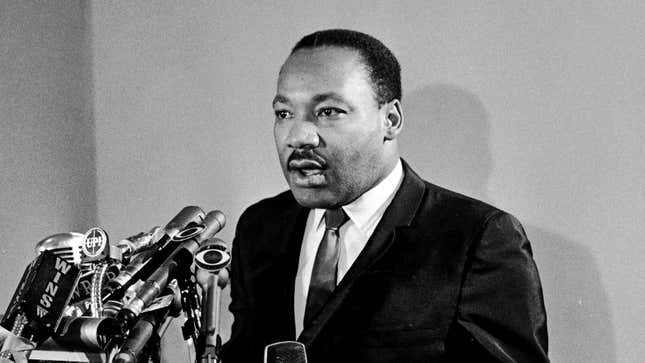 Image for article titled Glaring Examples Of How U.S. History Classes Are Whitewashed