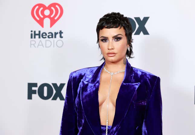 Image for article titled Demi Lovato Recalls Throwing Up Blood &amp; Being Told She Wasn&#39;t &#39;Sick Enough&#39; For Treatment